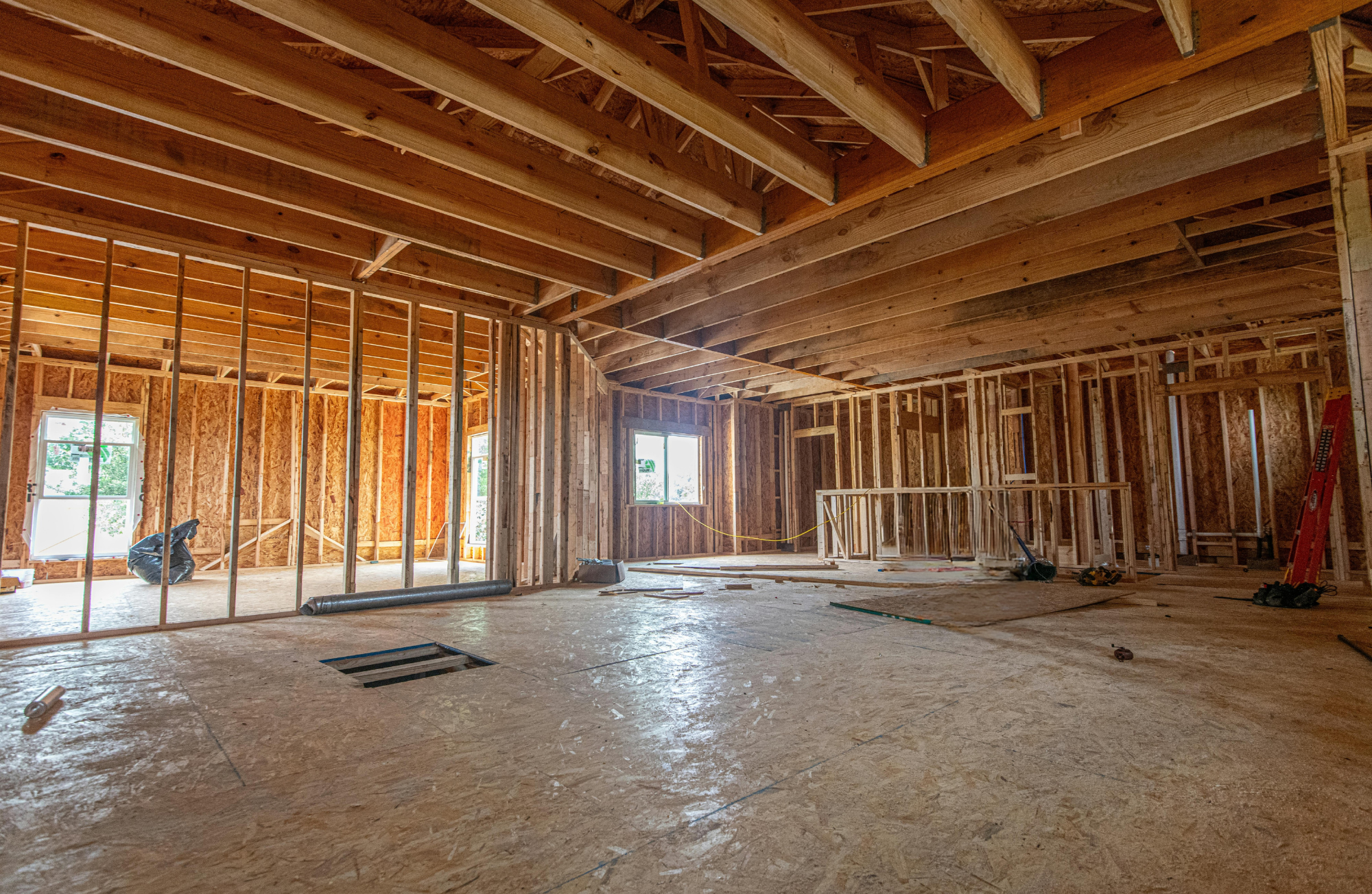 What is the full home renovation cost per square foot? See 2026 pricing ranges, cost breakdowns, factors that affect total cost, timelines, hidden expenses, and FAQs to budget your remodel.